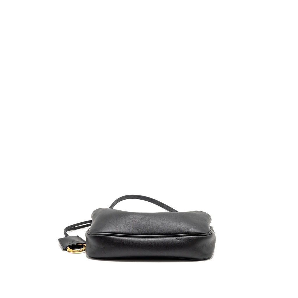 balenciaga-rodeo-sling-pochette-calfskin-black-ghw