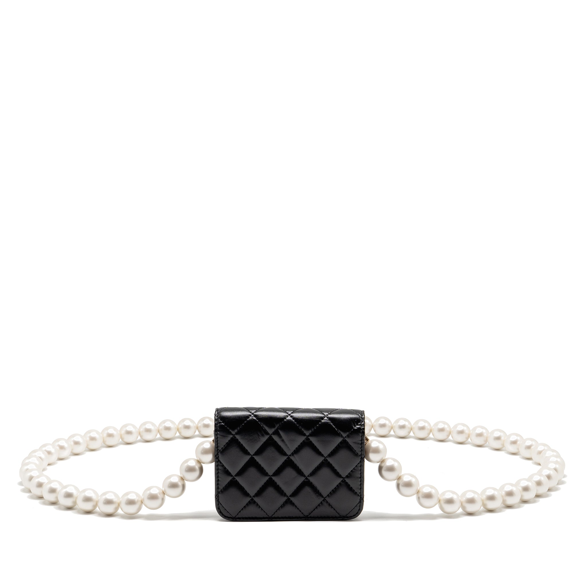 chanel-card-holder-with-maxi-pearls-chain-lambskin-black-lghw