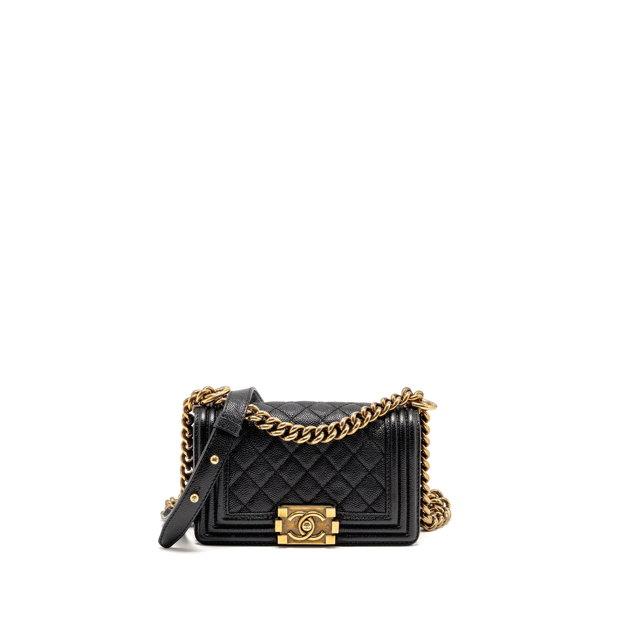 chanel-small-boy-bag-grained-calfskin-black-ghw