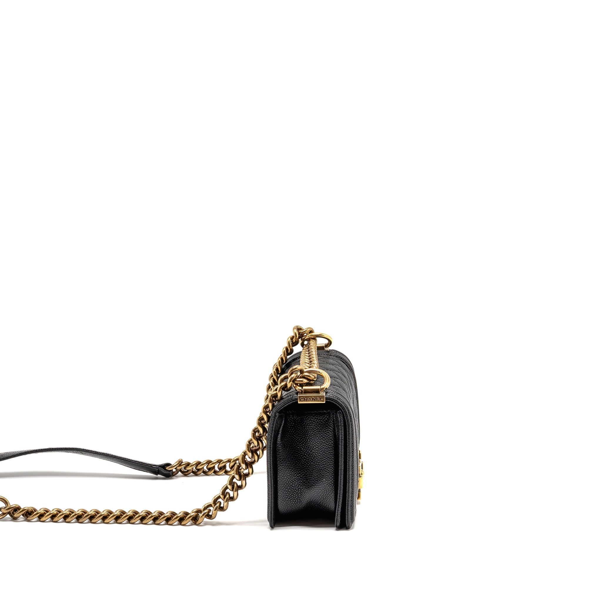 chanel-small-boy-bag-grained-calfskin-black-ghw