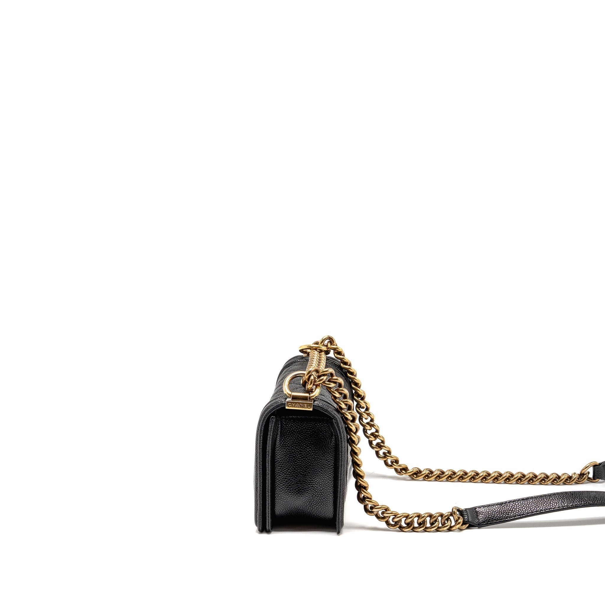 chanel-small-boy-bag-grained-calfskin-black-ghw