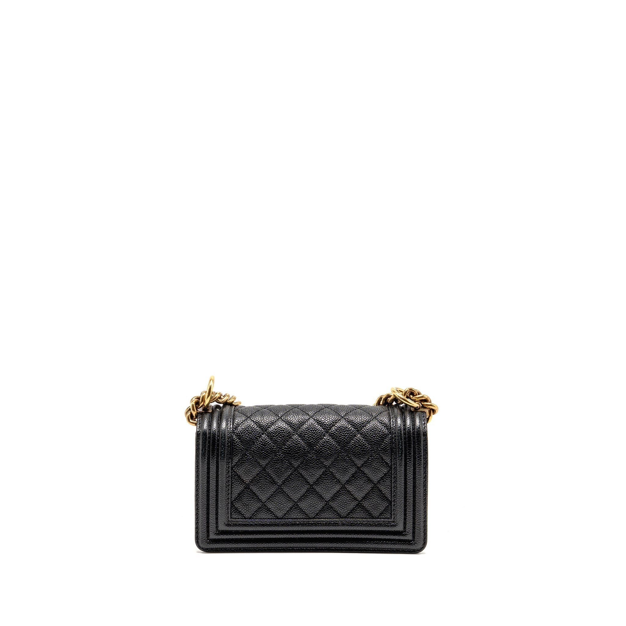 chanel-small-boy-bag-grained-calfskin-black-ghw