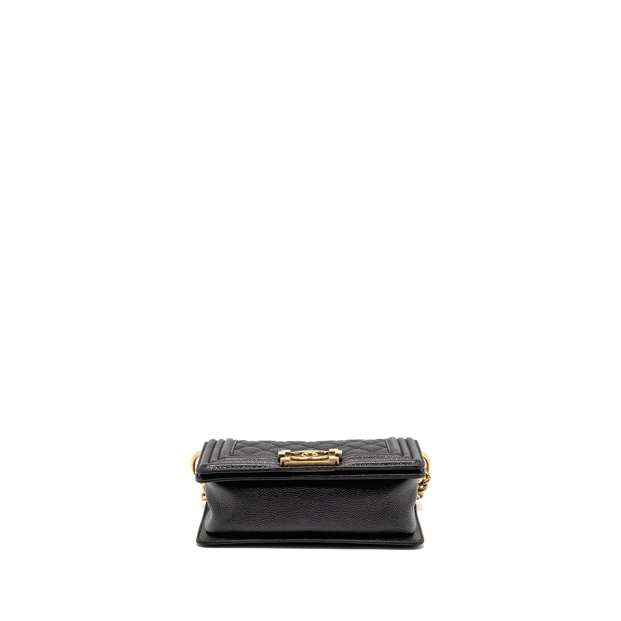 chanel-small-boy-bag-grained-calfskin-black-ghw