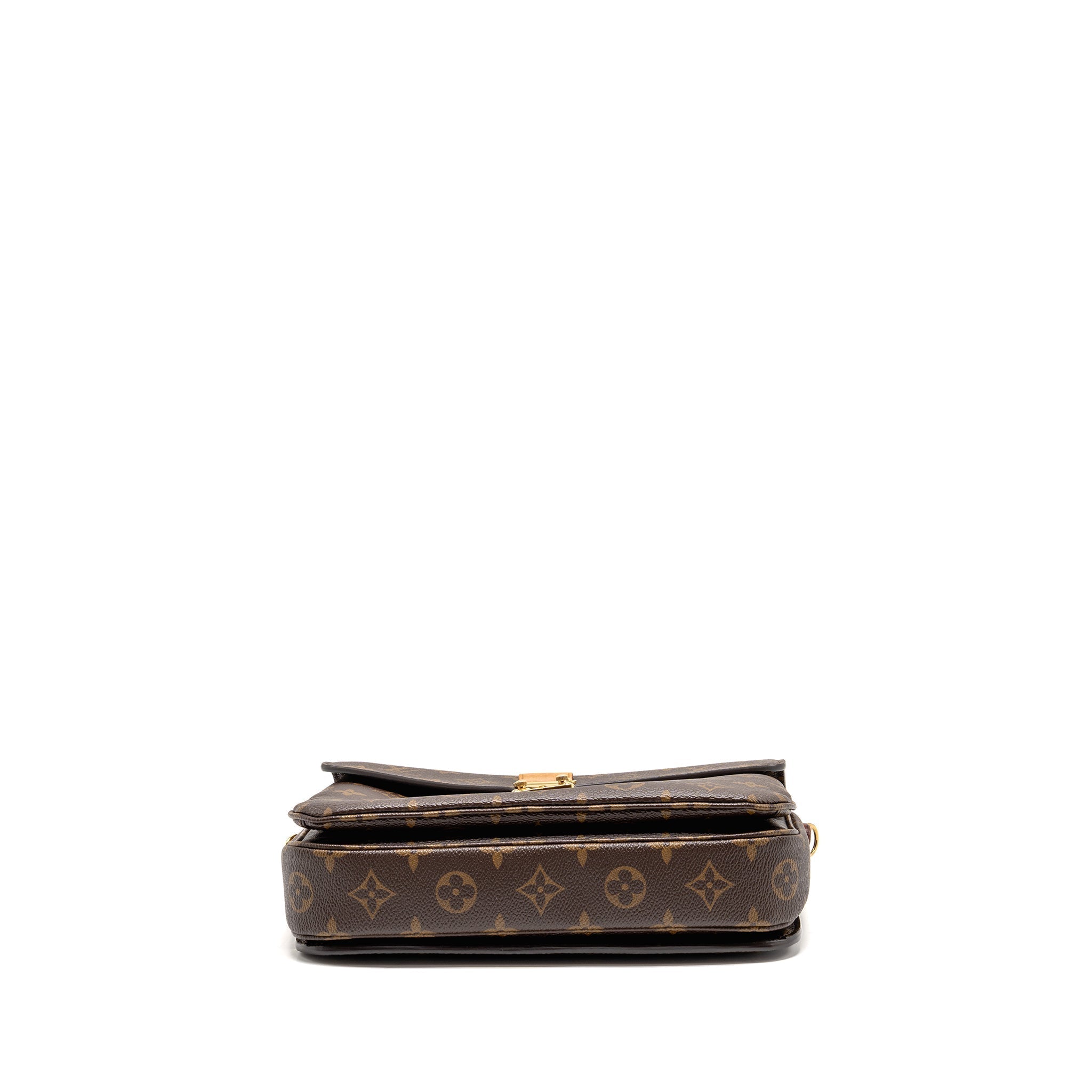 louis-vuitton-pochette-metis-monogram-canvas-ghw-32