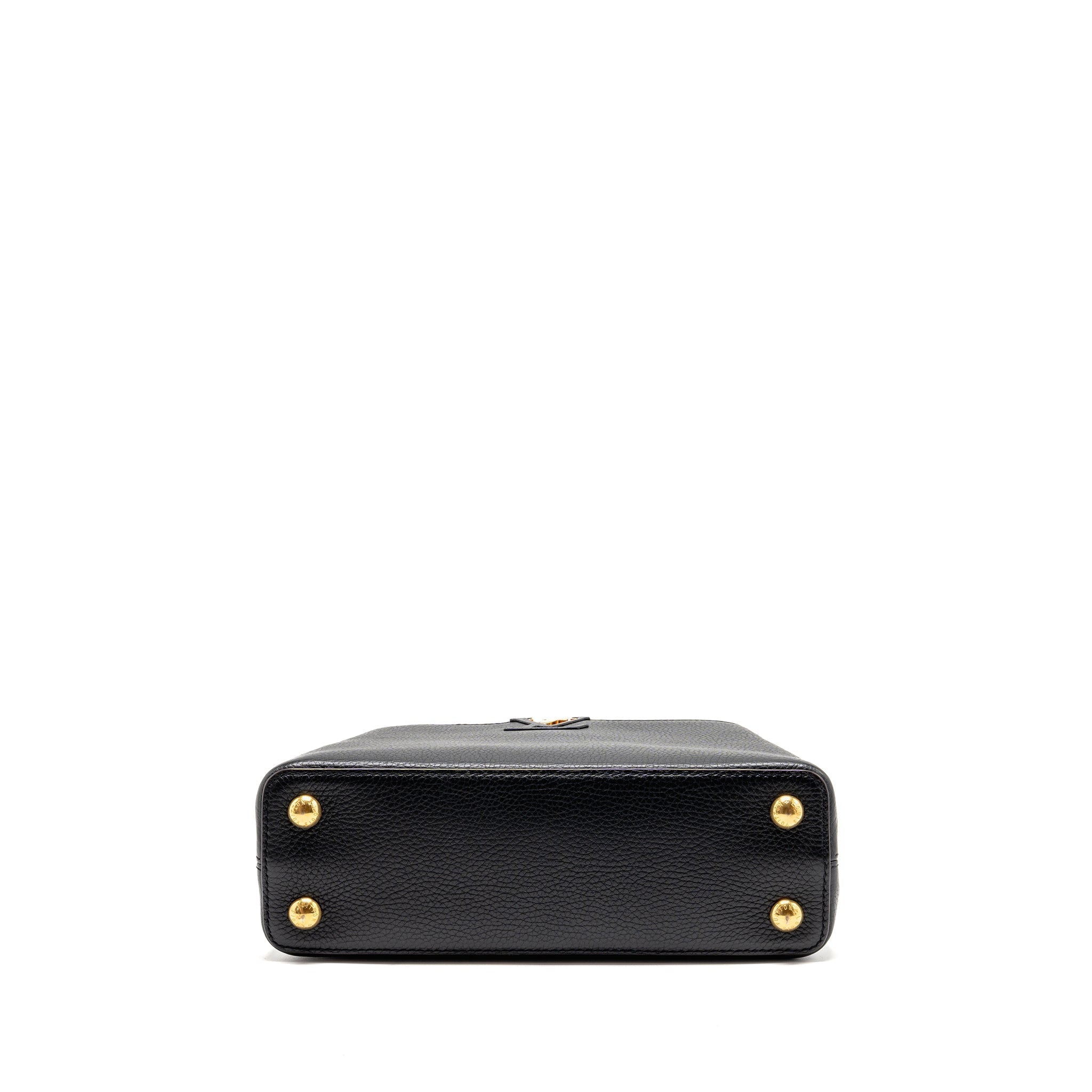 louis-vuitton-capucines-bb-calfskin-black-ghw-1