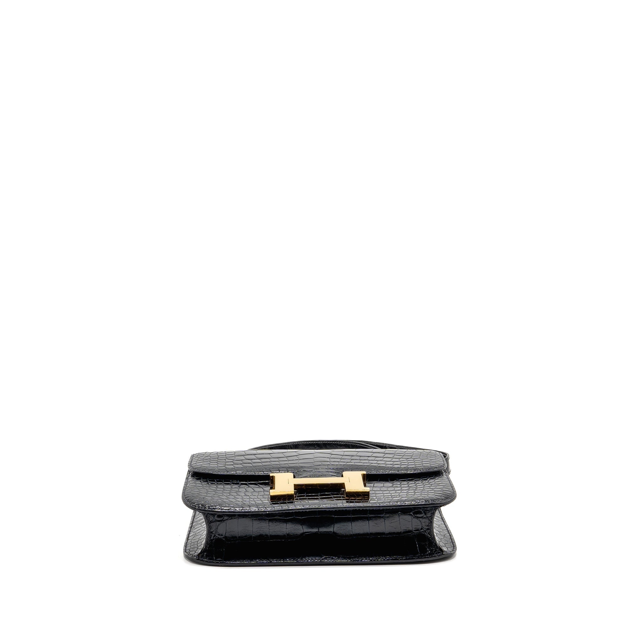 hermes-vintage-constance-24-shiny-alligator-dark-blue-ghw-stamp-circle-y