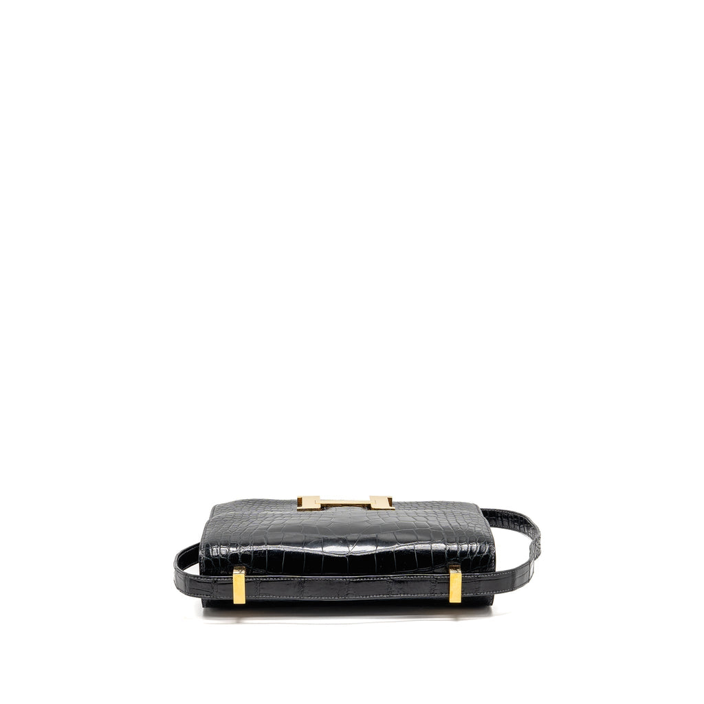 hermes-vintage-constance-24-shiny-alligator-dark-blue-ghw-stamp-circle-y