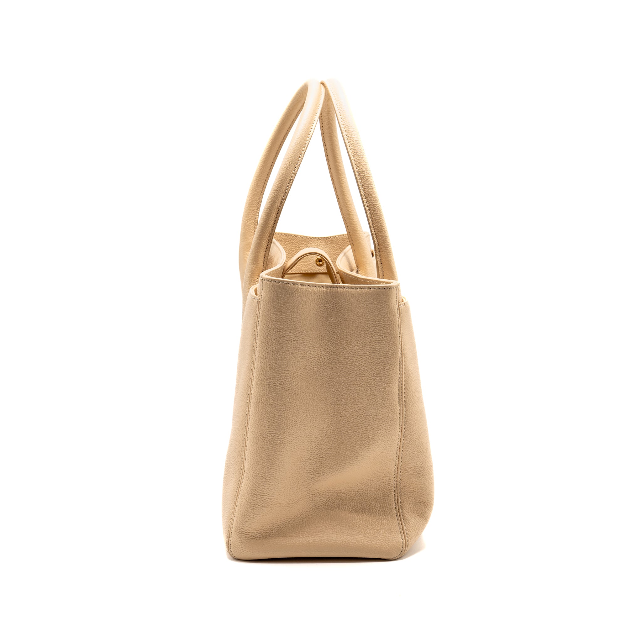 chanel-cerf-tote-bag-caviar-beige-ghw