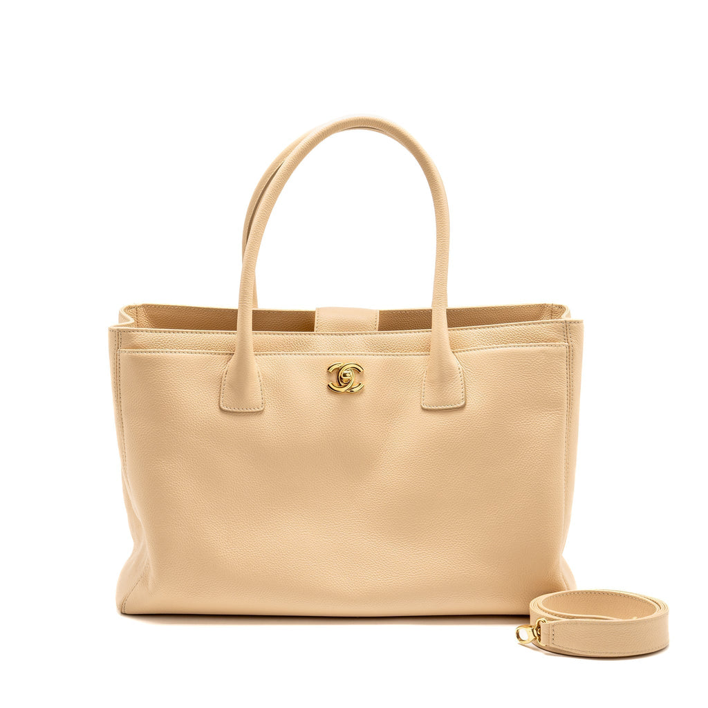 chanel-cerf-tote-bag-caviar-beige-ghw