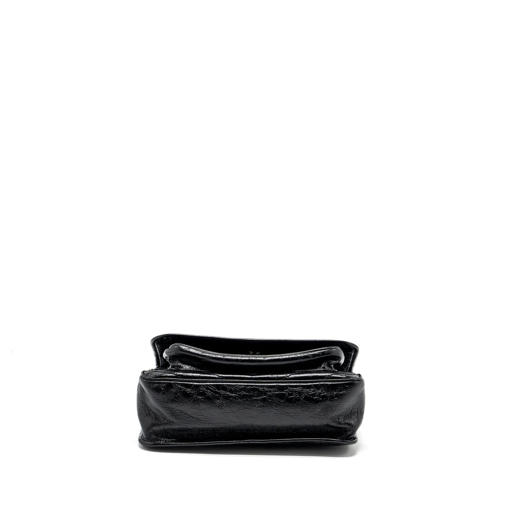 saint-lauren-medium-niki-calfskin-black-ruthenium-hardware