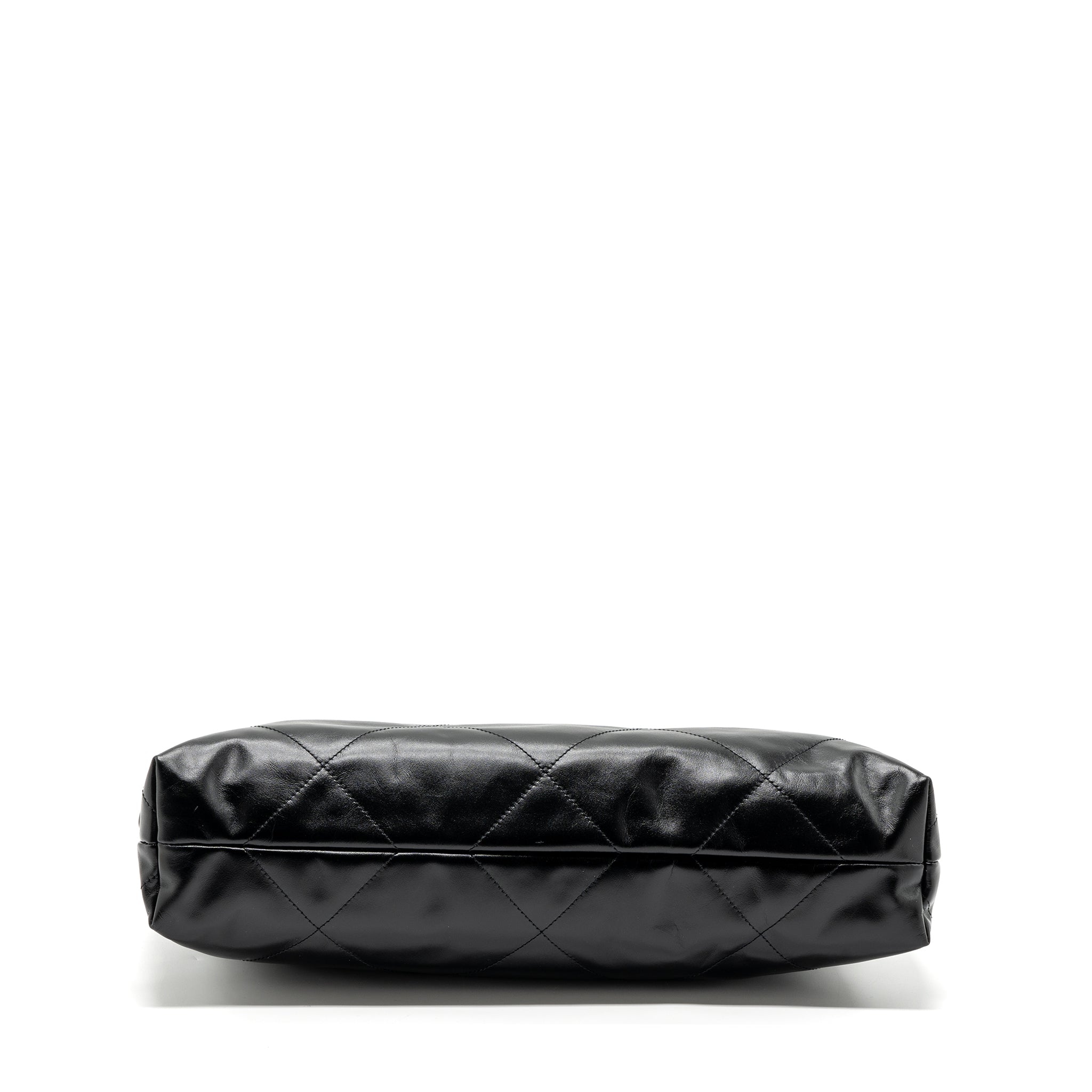 chanel-24c-22-bag-lambskin-black-ghw-microchip