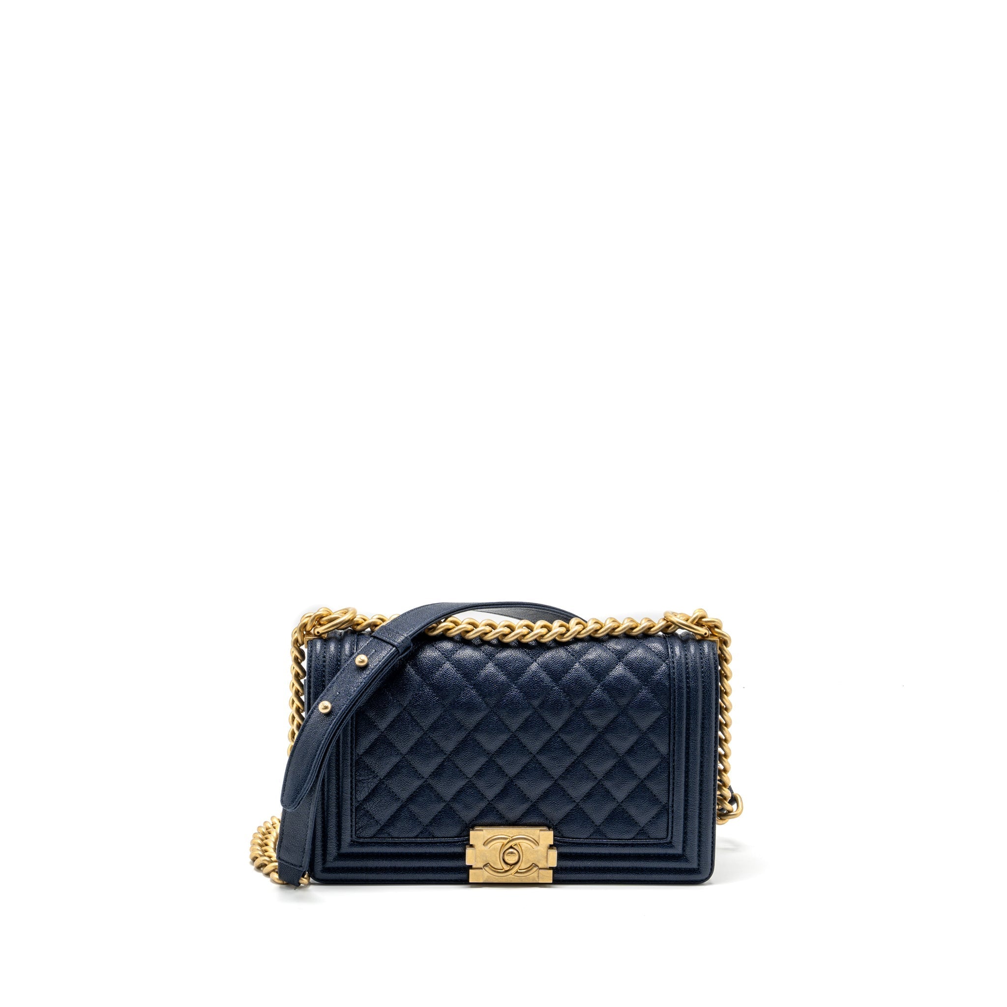 chanel-medium-boy-bag-caviar-navy-ghw