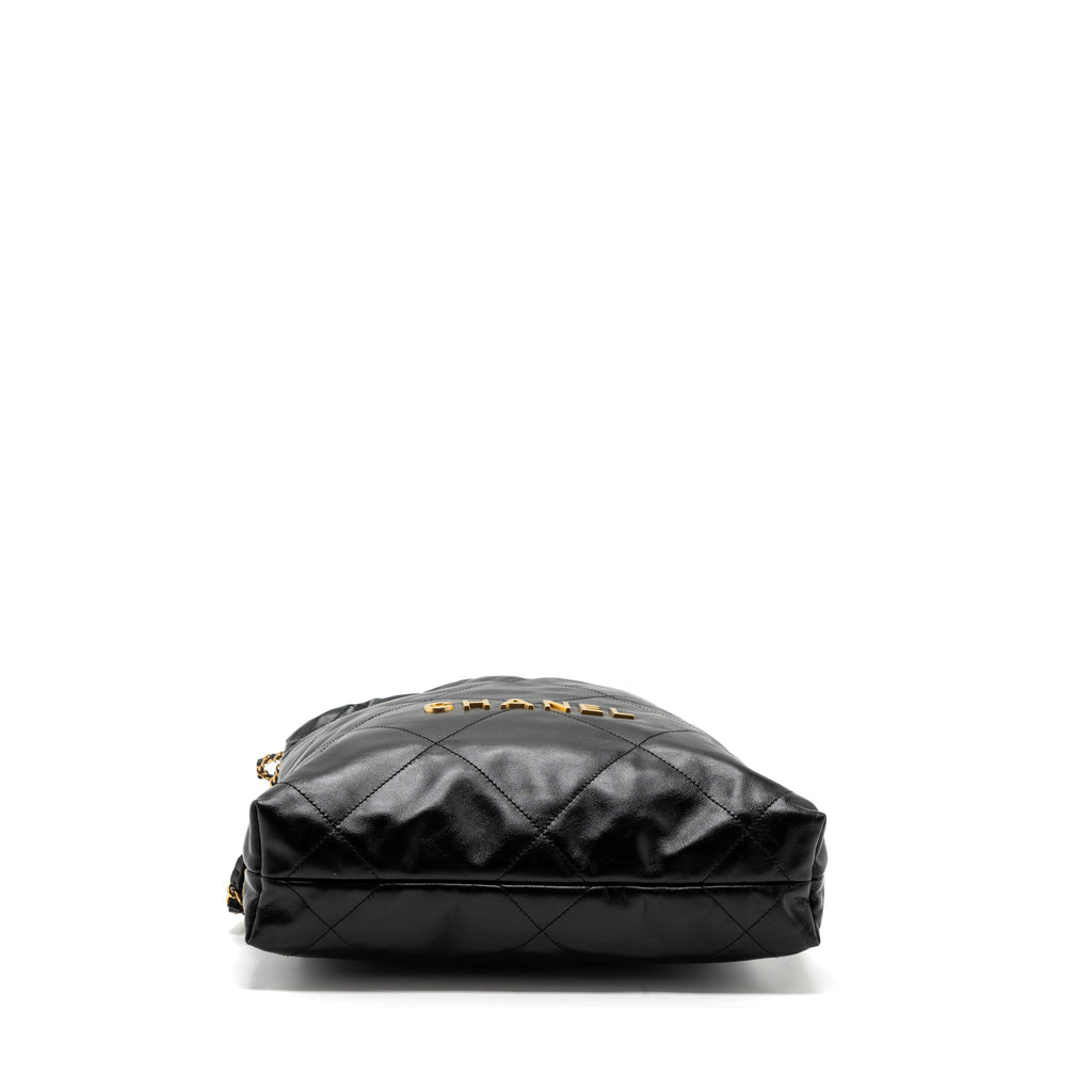 chanel-22-backpack-shiny-calfskin-black-ghwmicrochip