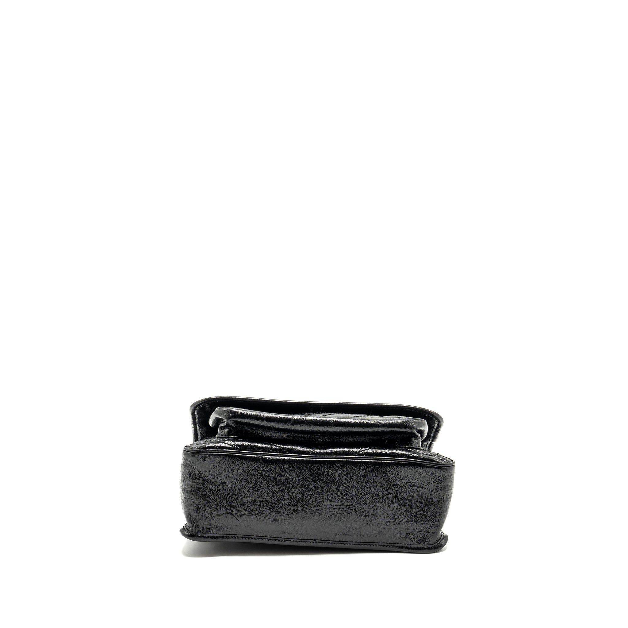 saint-laurent-ysl-medium-niki-calfskin-black-shw-1