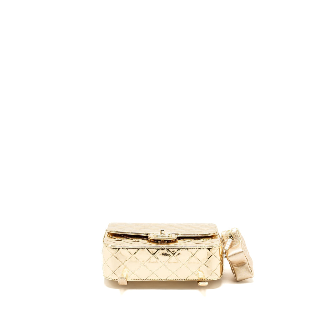 chanel-24c-backpack-with-star-patent-gold-lghw-microchip-1