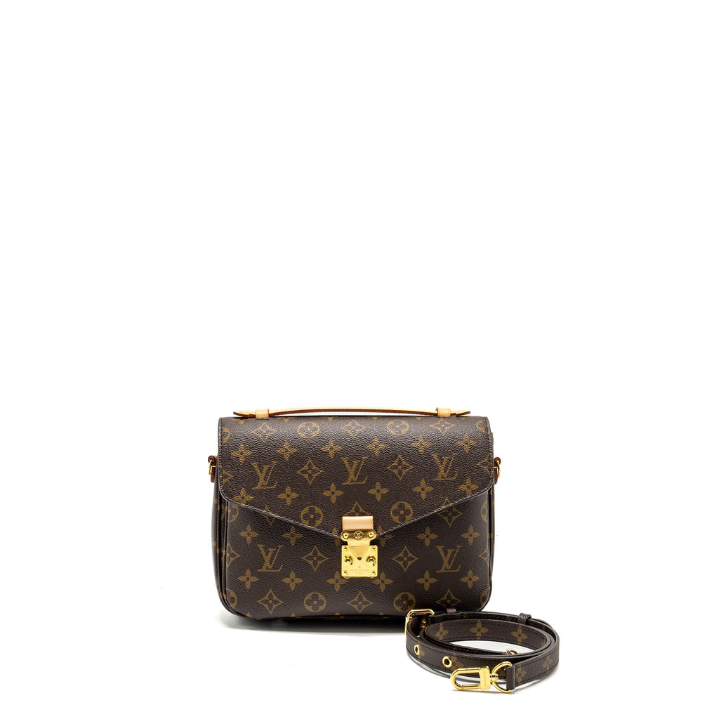 louis-vuitton-pochette-metis-monogram-canvas-ghw-26