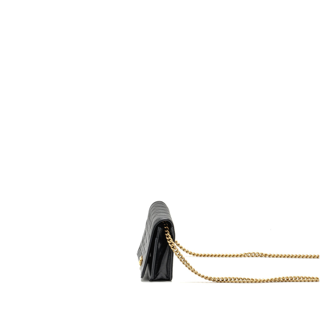 chanel-boy-wallet-on-chain-caviar-black-ghw-4