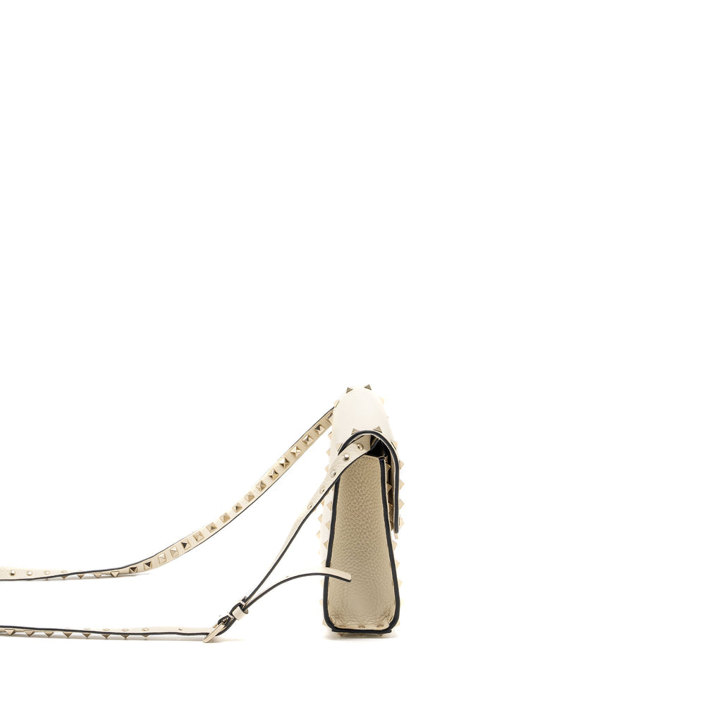 valentino-small-rockstud-crossbody-bag-grained-calfskin-light-ivory-lghw-1