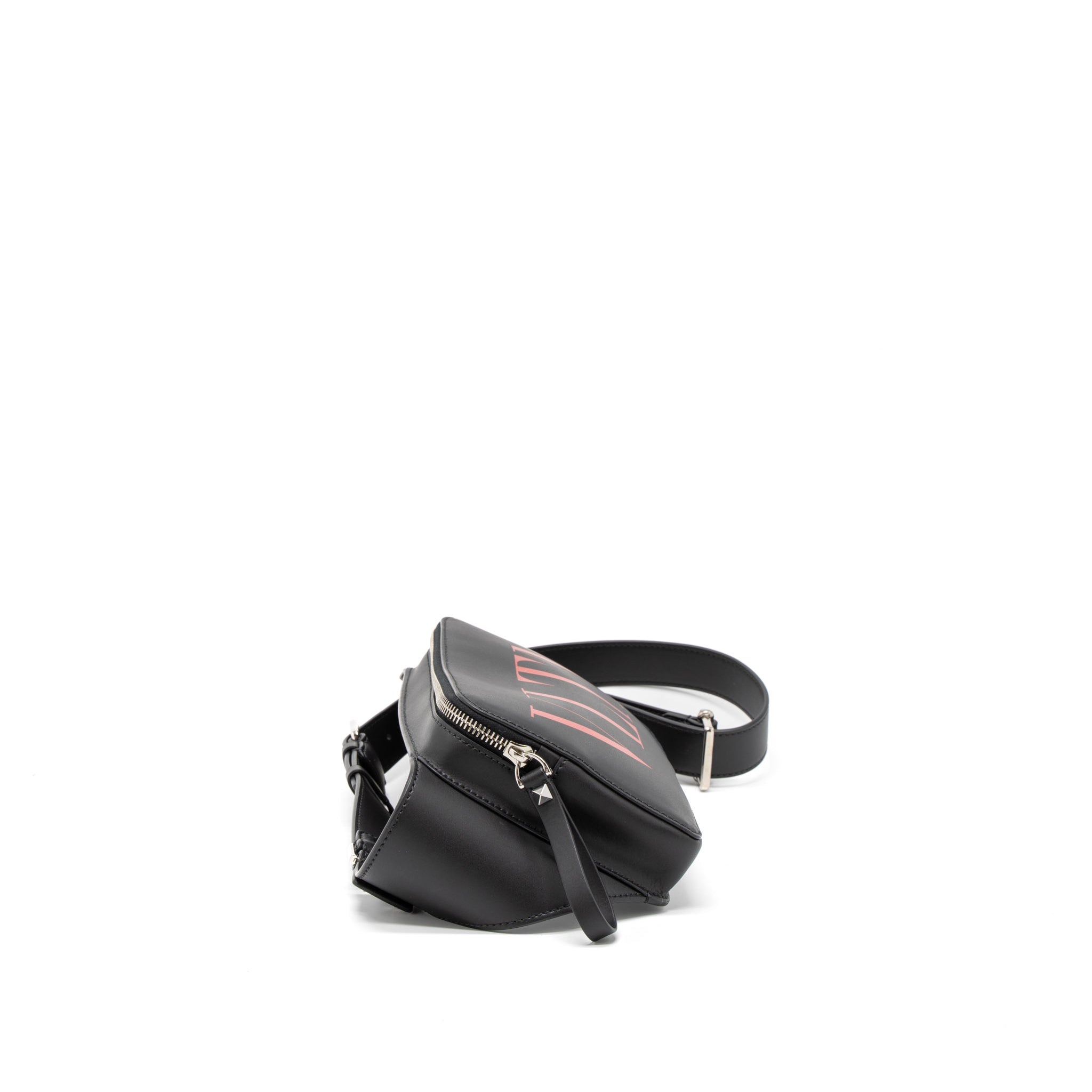 valentino-vltn-print-belt-bag-calfskin-black-red-shw