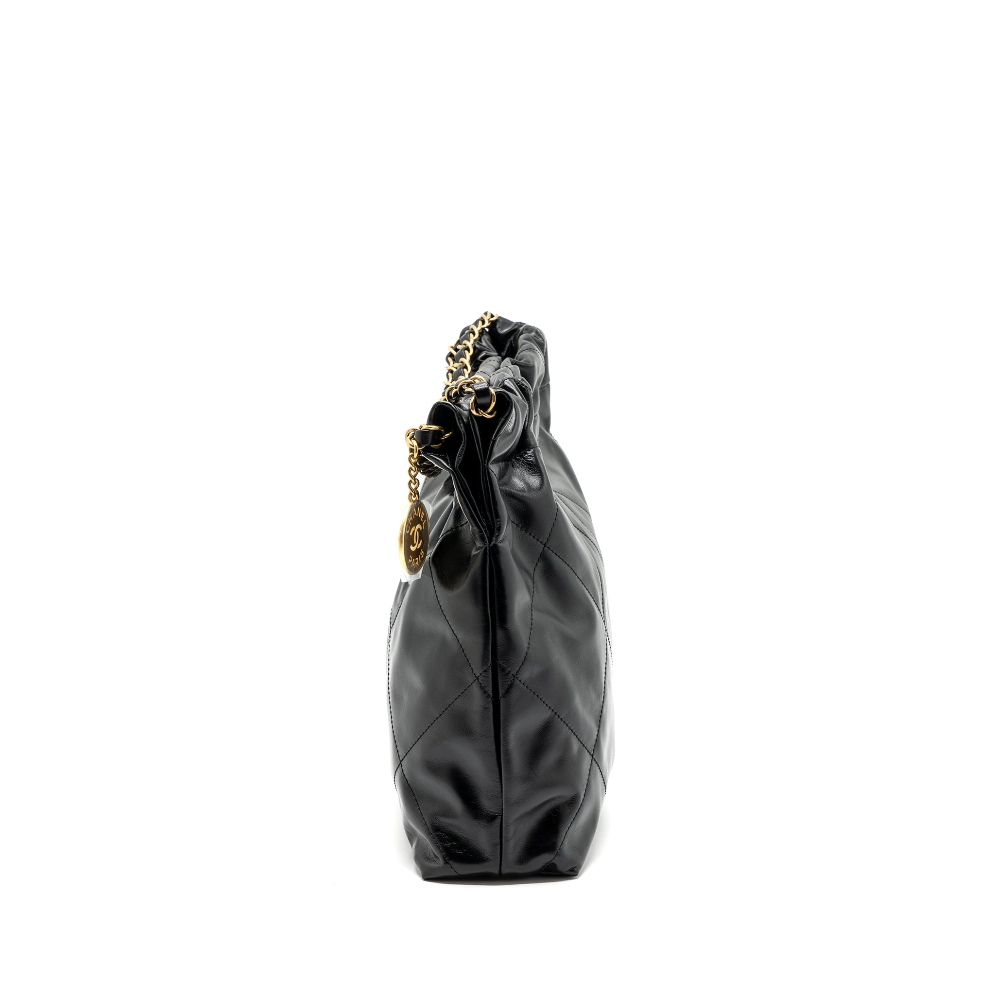 chanel-24c-22-bag-lambskin-black-ghw-microchip