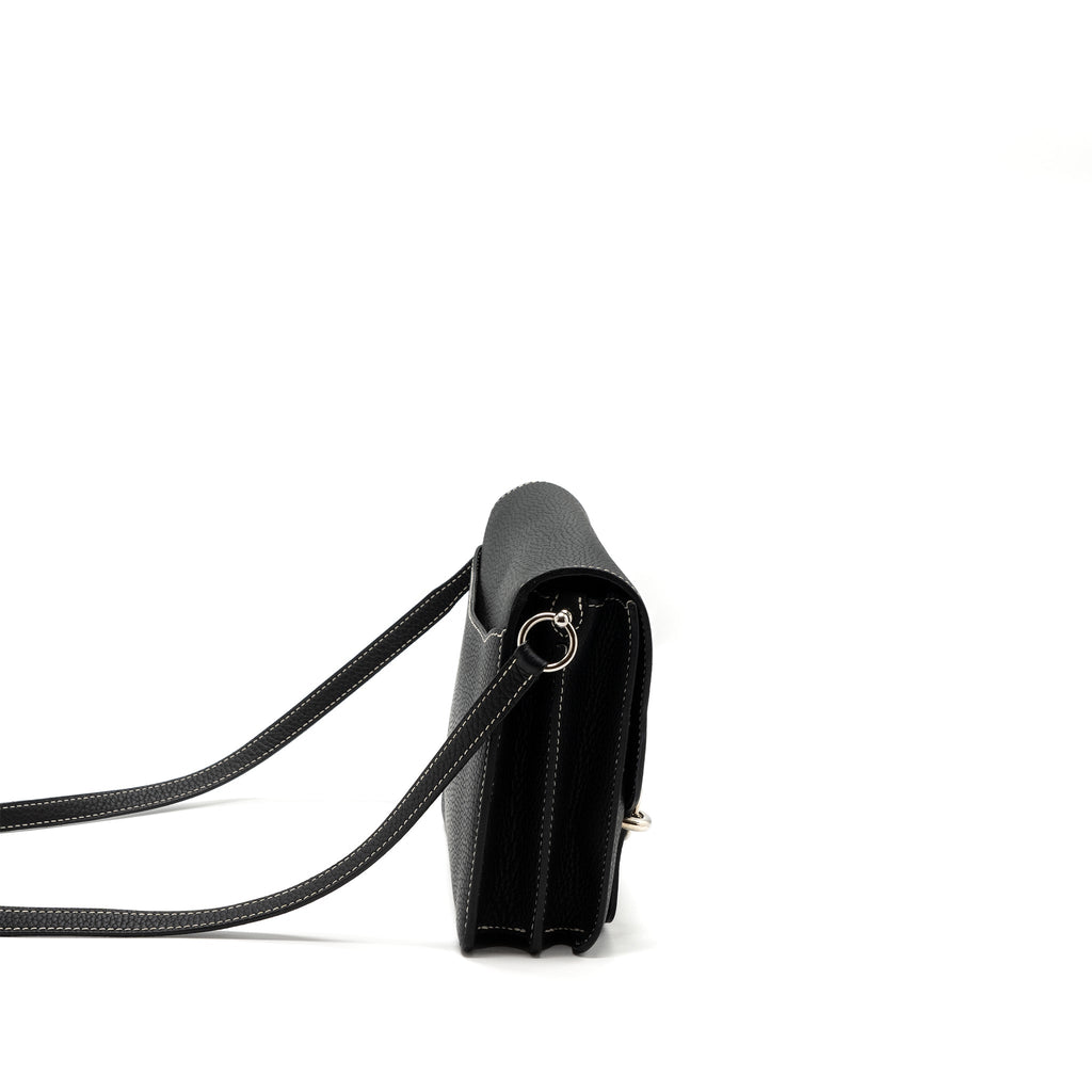 hermes-roulis-23-clemence-black-shw-stamp-square-r