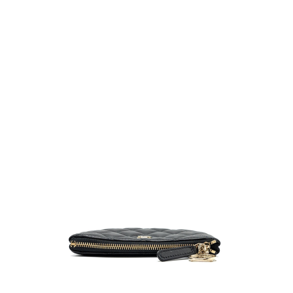 chanel-21s-mini-pouch-limited-edition-lambskin-black-lghw-1