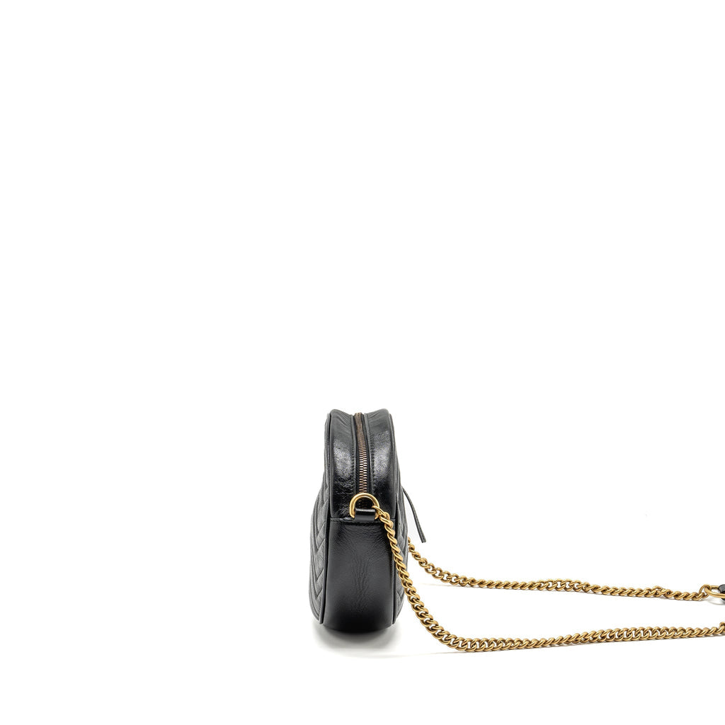 gucci-gg-marmont-round-crossbody-bag-calfskin-black-ghw