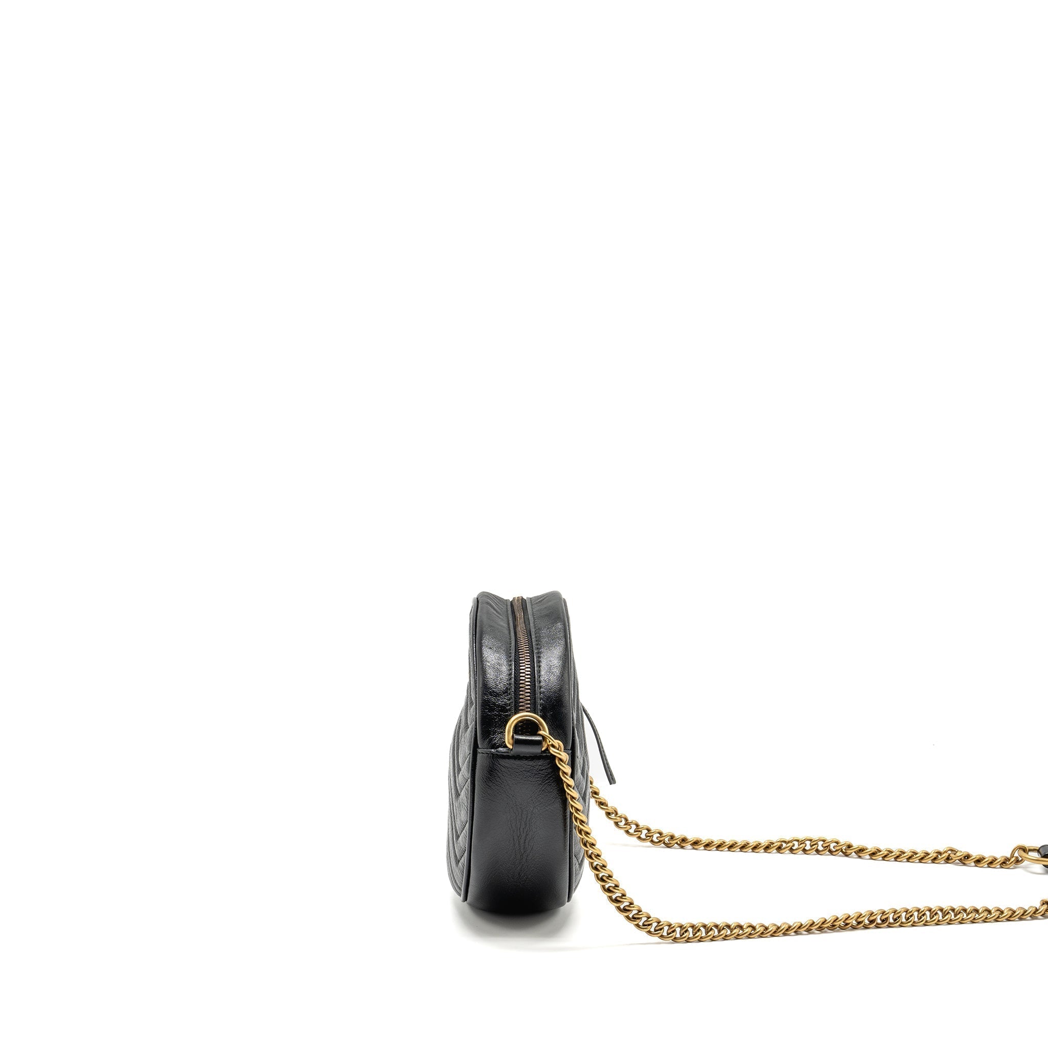 gucci-gg-marmont-round-crossbody-bag-calfskin-black-ghw