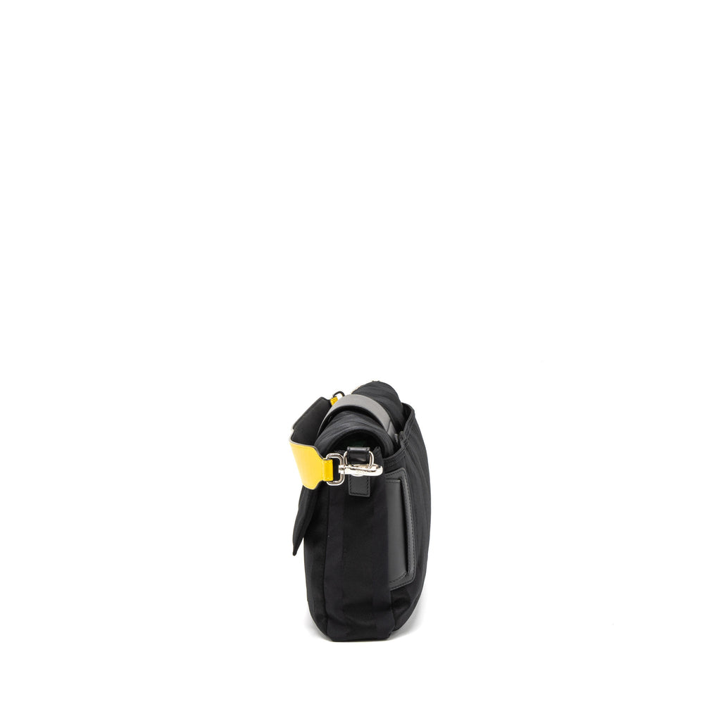 fendi-20fw-large-baguette-bag-nylon-leather-black-yellow-shw