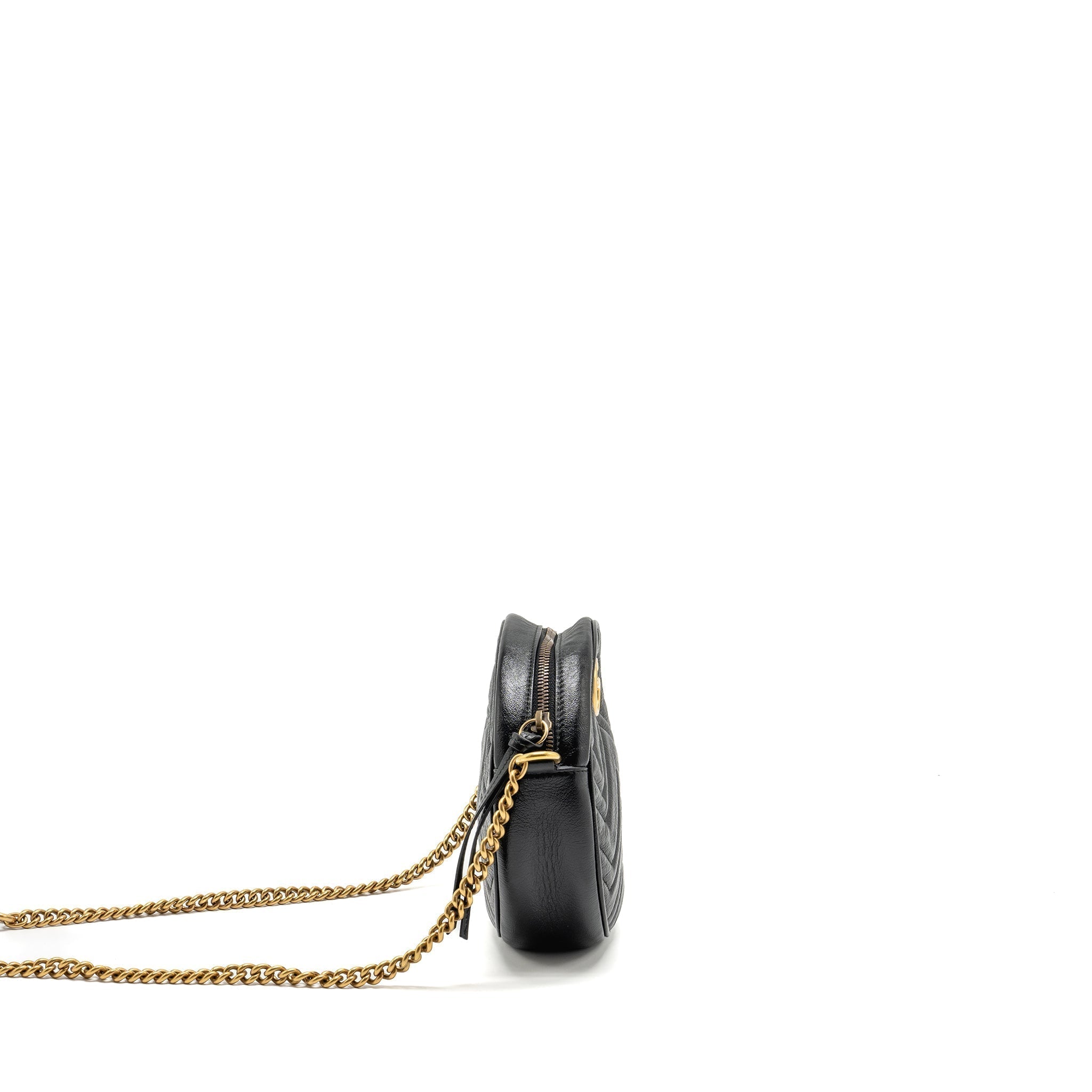 gucci-gg-marmont-round-crossbody-bag-calfskin-black-ghw