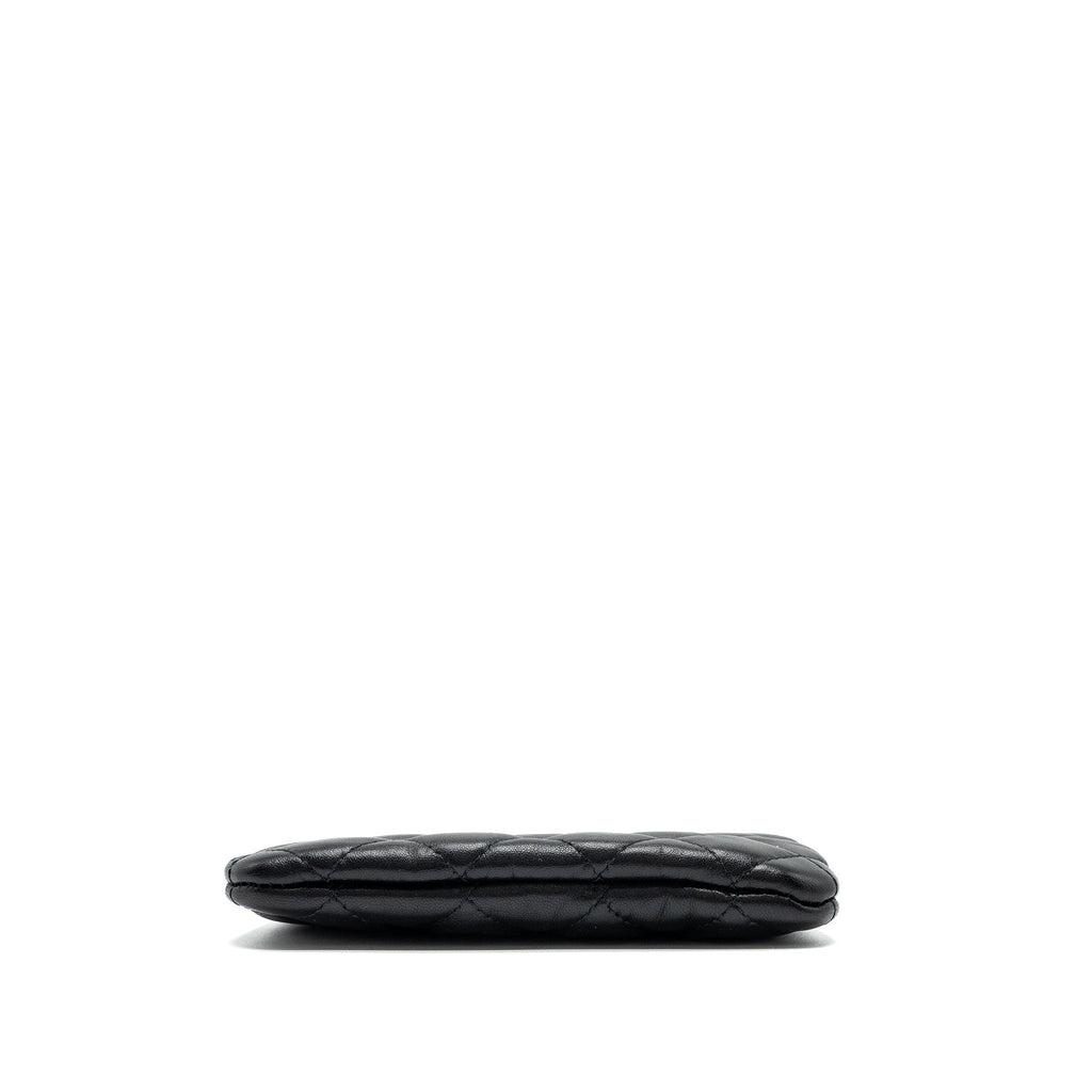 chanel-21s-mini-pouch-limited-edition-lambskin-black-lghw-1