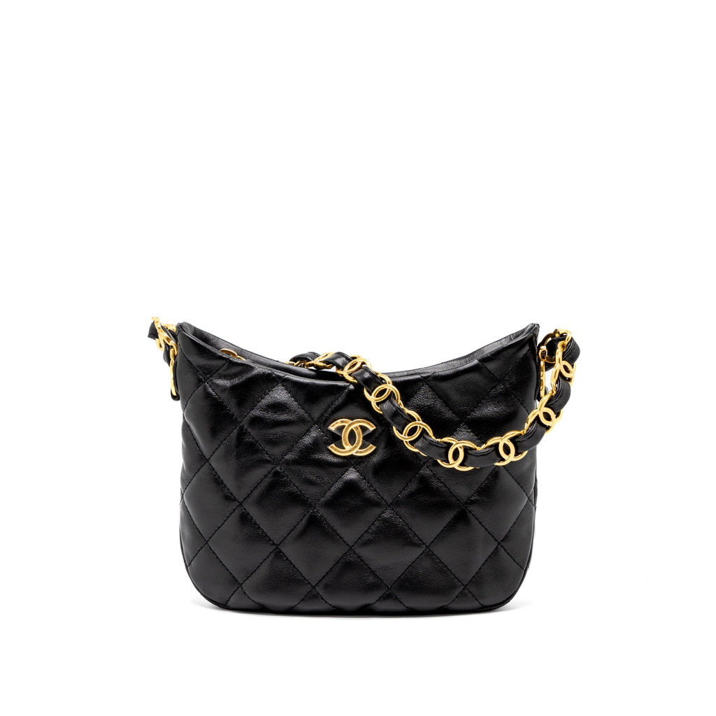 chanel-22k-hobo-shoulder-bag-lambskin-black-ghw-microchip
