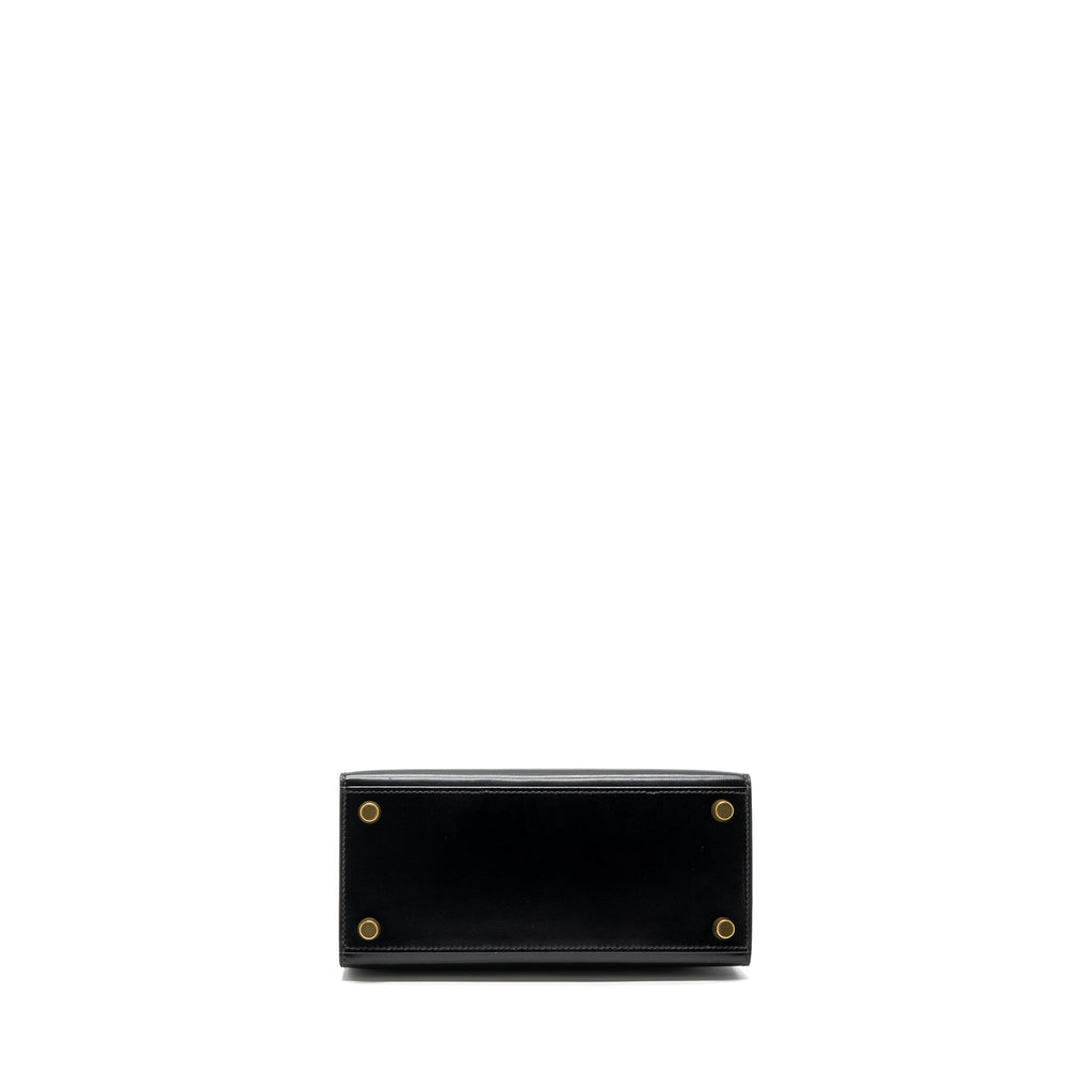 hermes-vintage-kelly-20-box-calfskin-black-ghw-stamp-circle-v