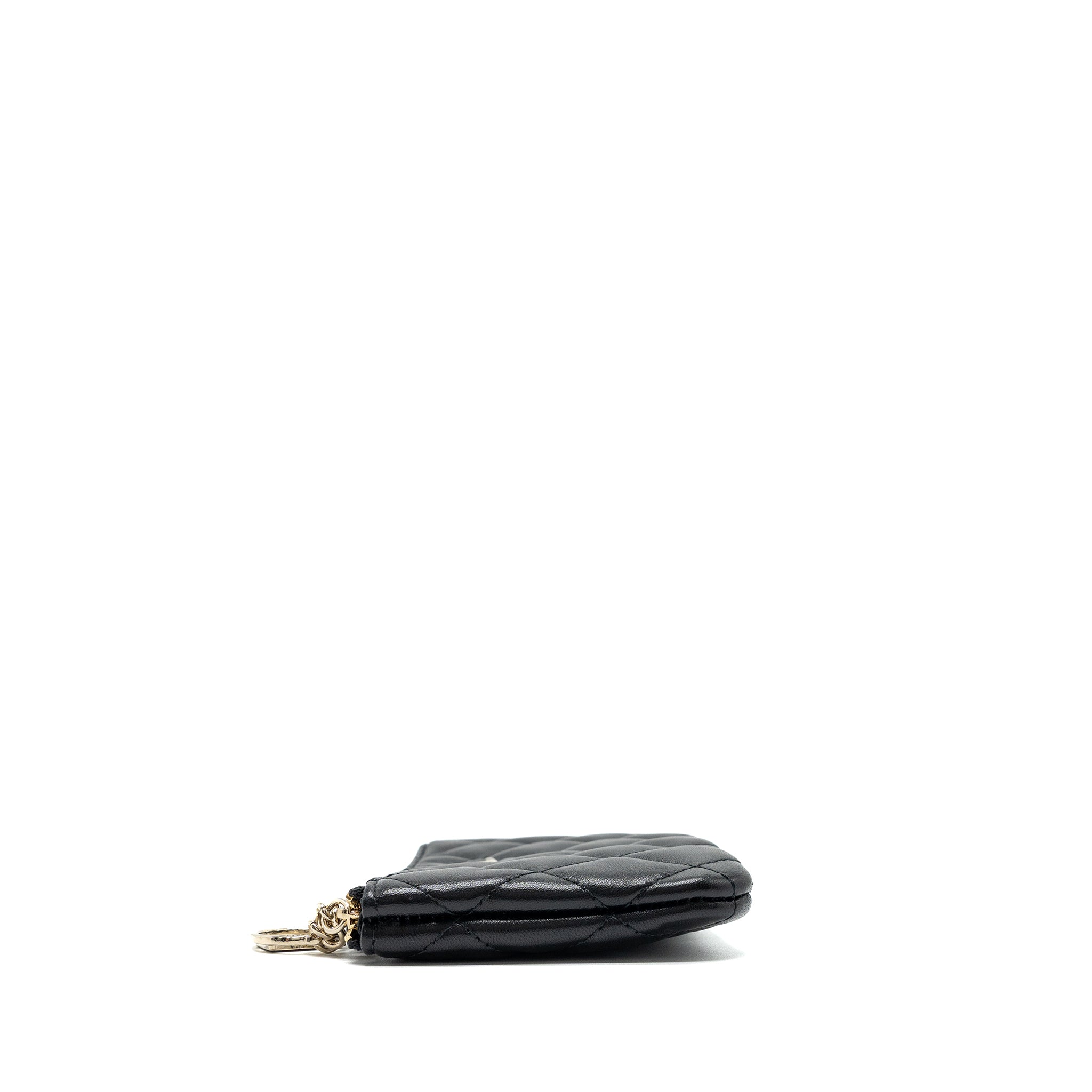 chanel-21s-mini-pouch-limited-edition-lambskin-black-lghw-1