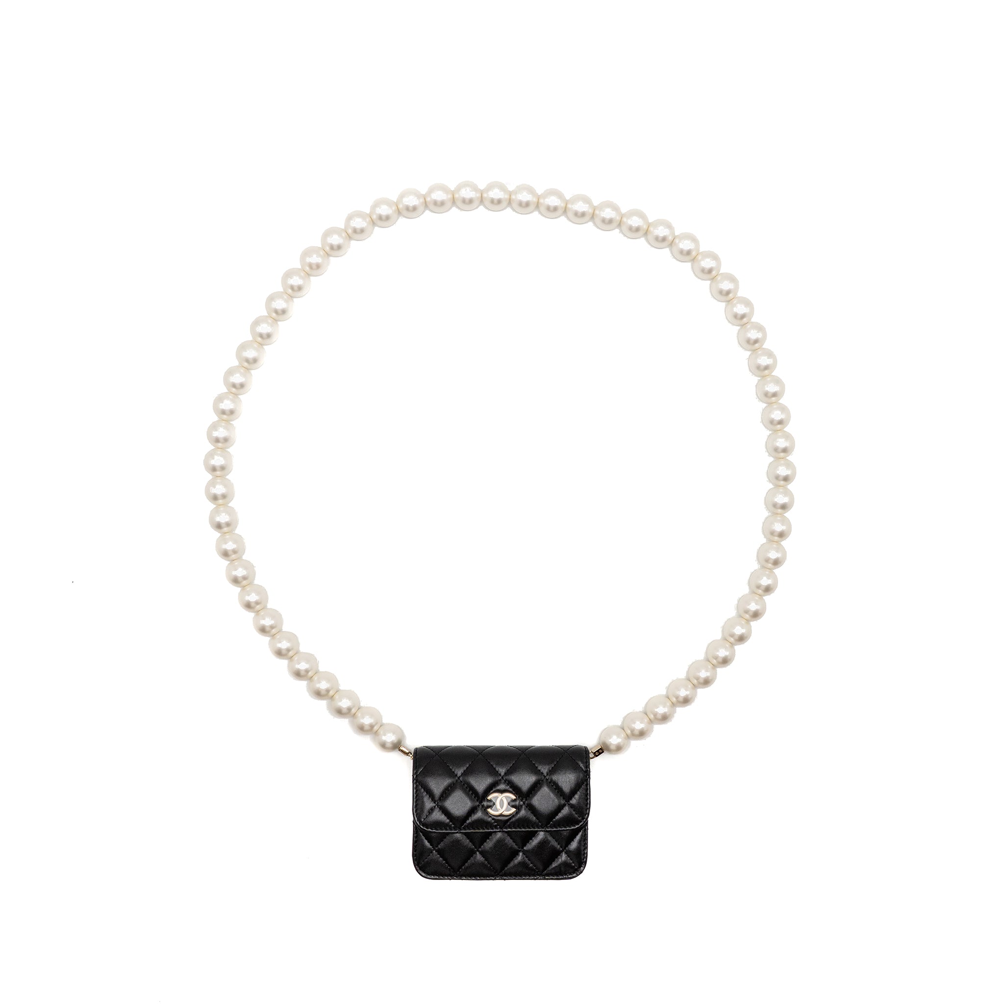 chanel-maxi-pearl-clutch-with-chain-lambskin-black-lghw