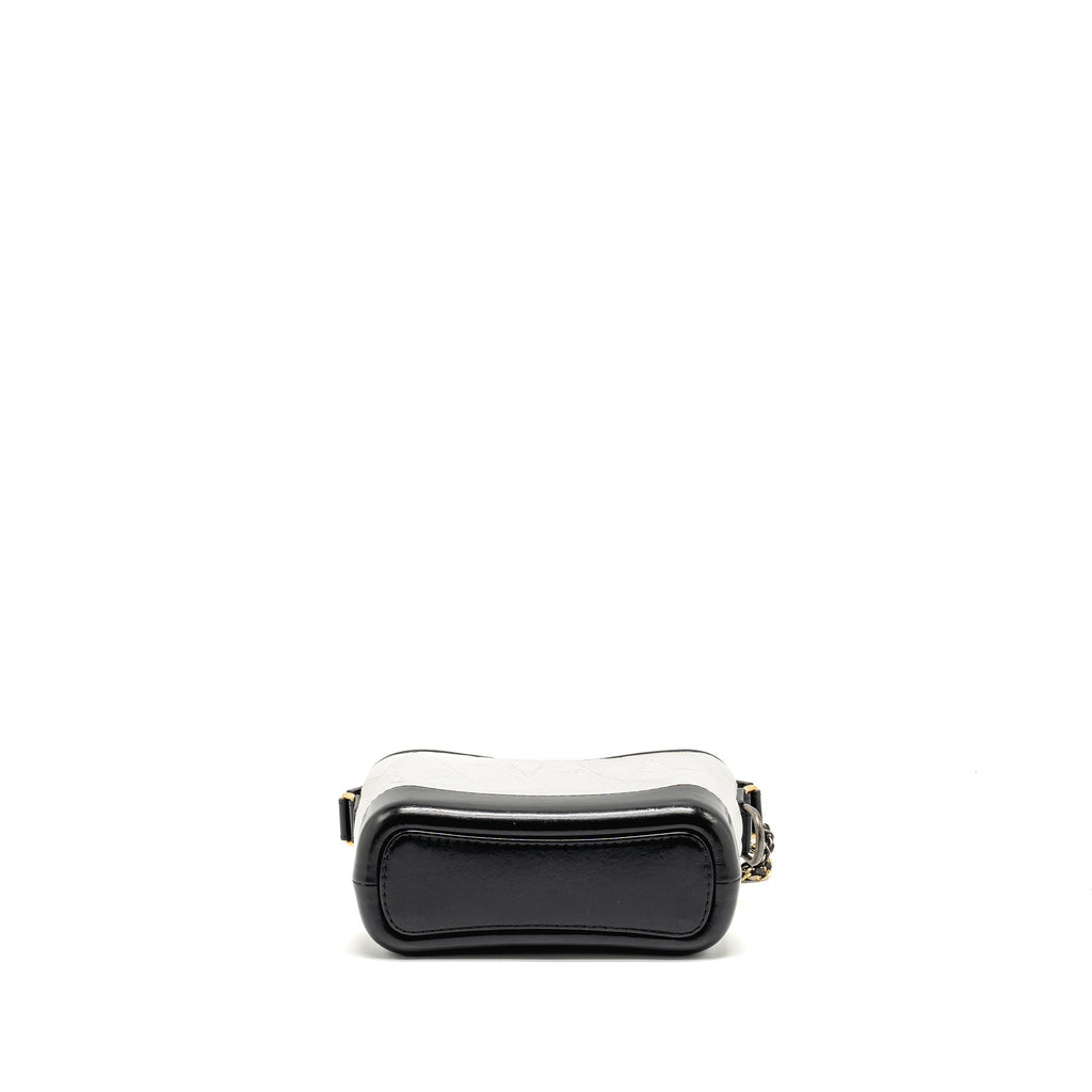 chanel-small-gabrielle-hobo-bag-aged-calfskin-white-black-multicolour-hardware-copy