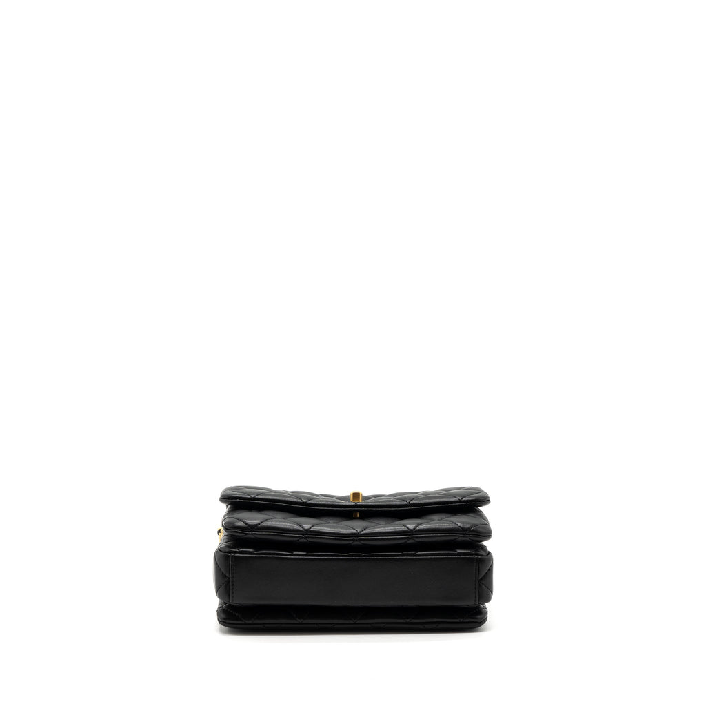 chanel-22a-button-on-chain-flap-shoulder-bag-lambskin-black-brushed-ghwmicrochip