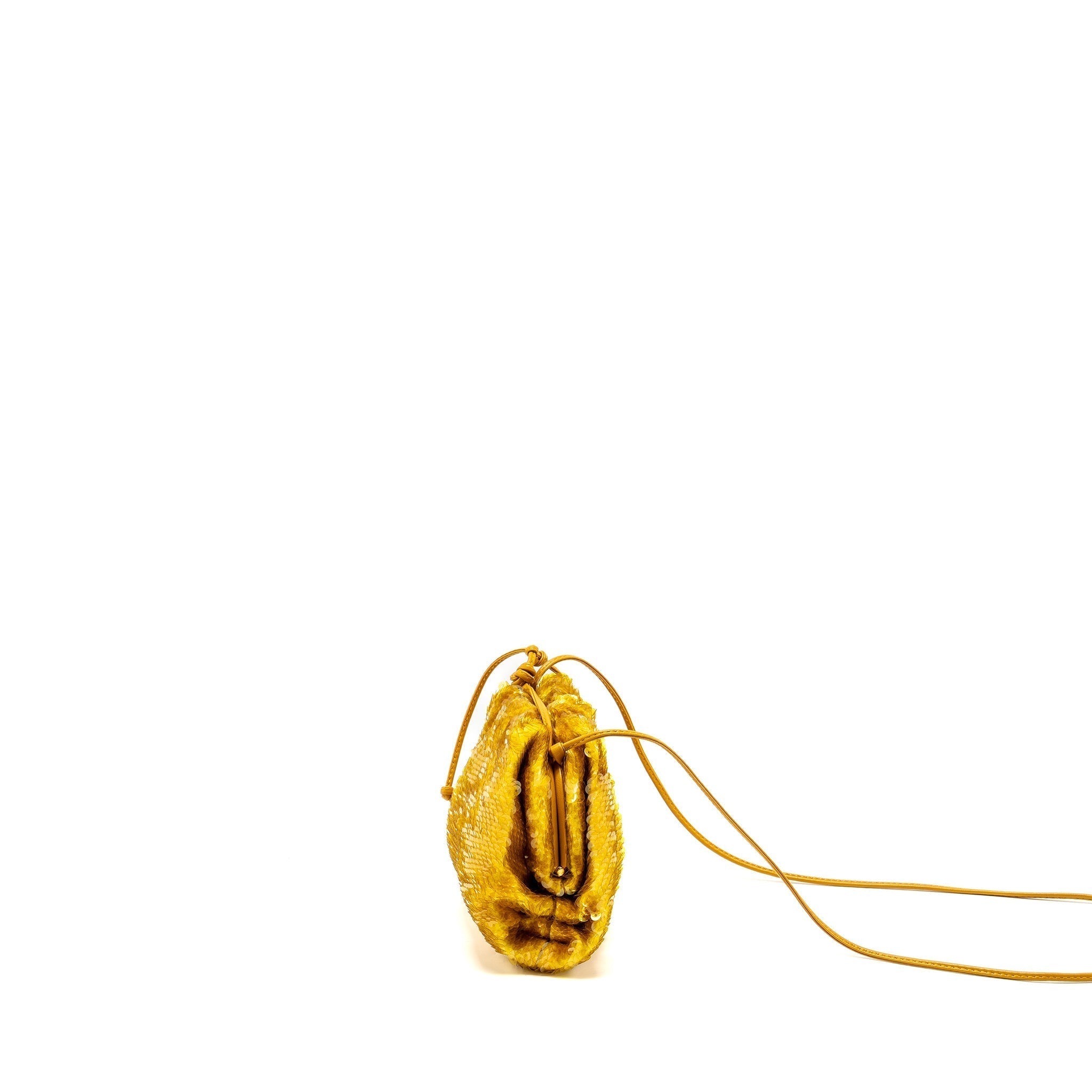bottega-veneta-mini-pouch-sequin-gold-ghw