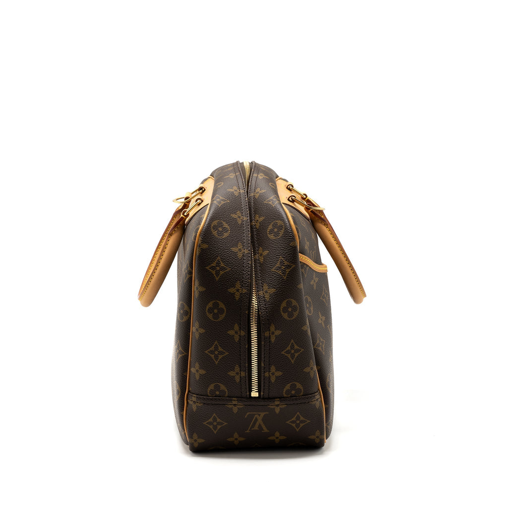 louis-vuitton-small-luggage-bag-monogram-canvas-ghw-1