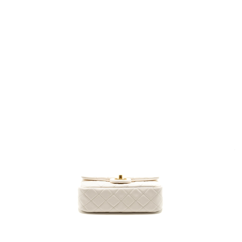 chanel-pearl-crush-mini-rectangular-flap-bag-lambskin-white-ghwmicrochip