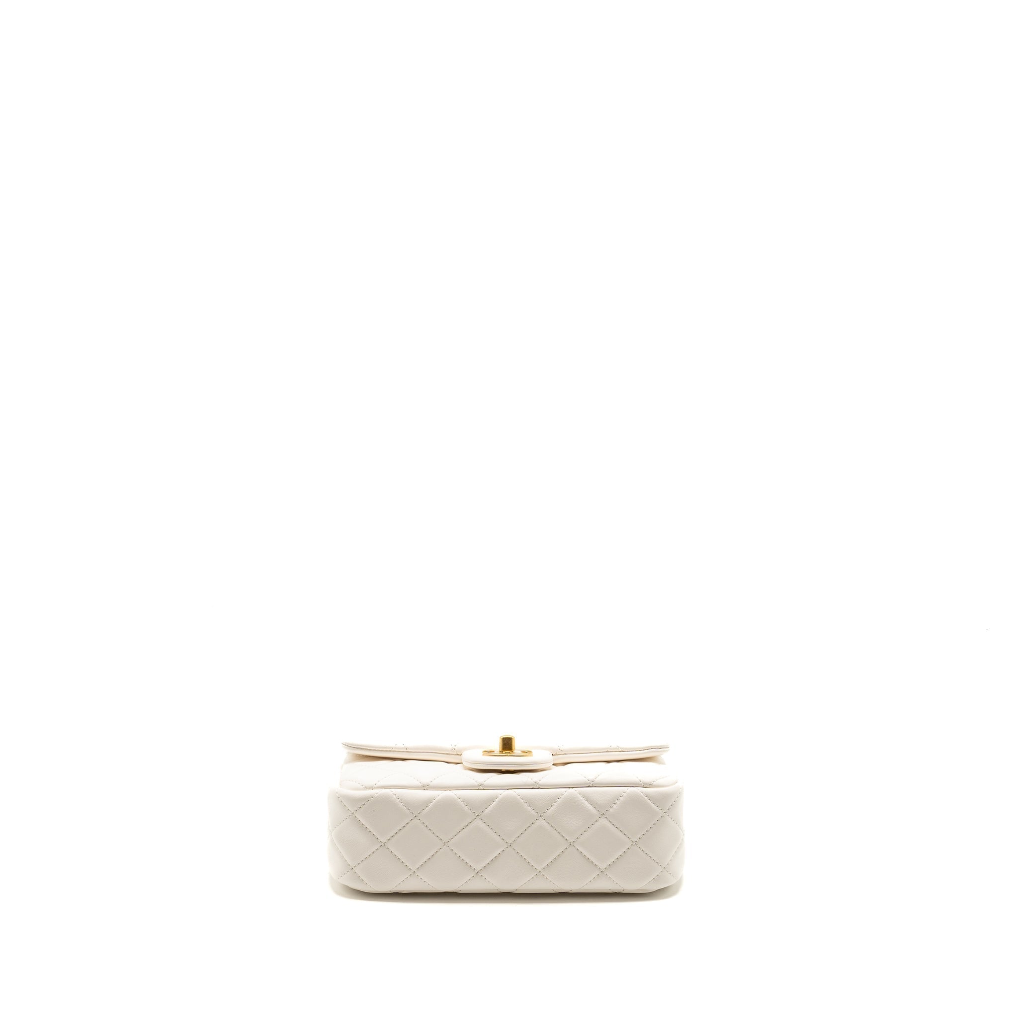 chanel-pearl-crush-mini-rectangular-flap-bag-lambskin-white-ghwmicrochip