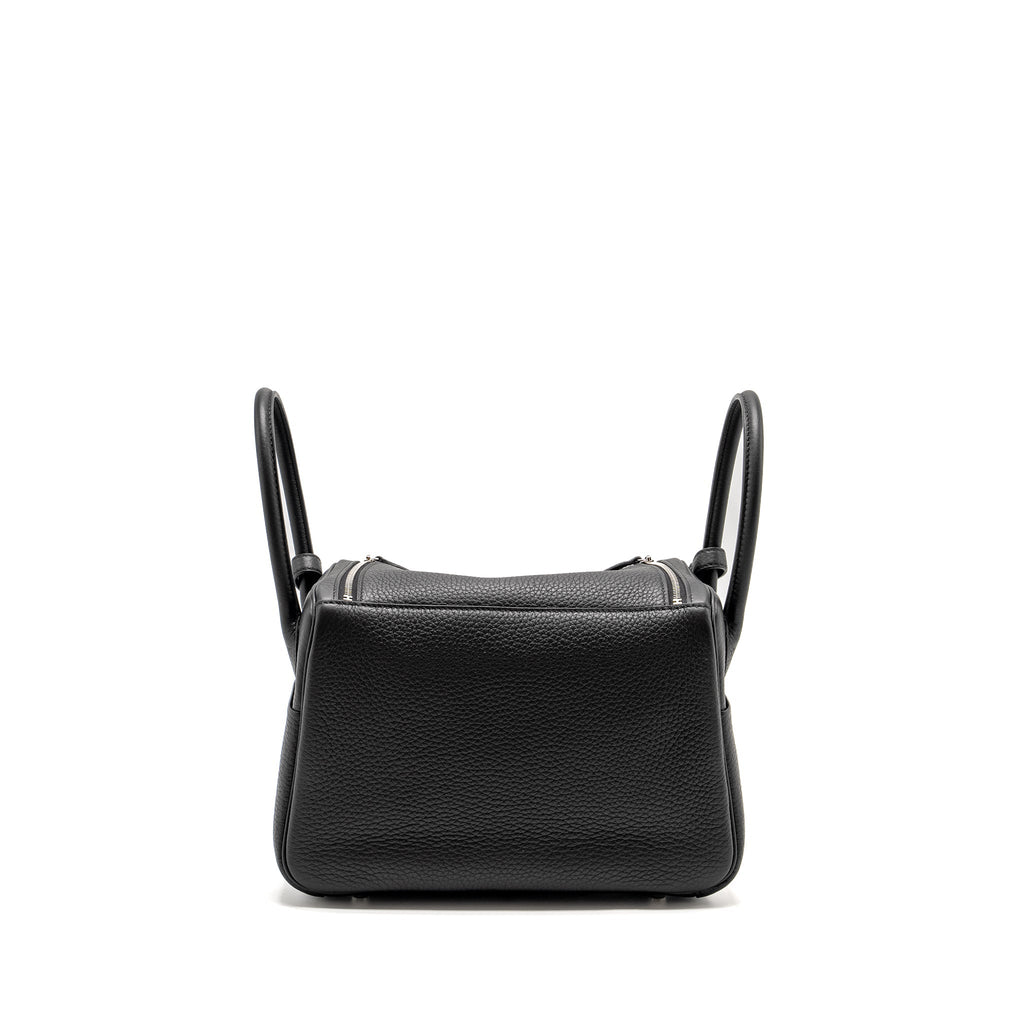 hermes-lindy-26-clemence-black-shw-stamp-w