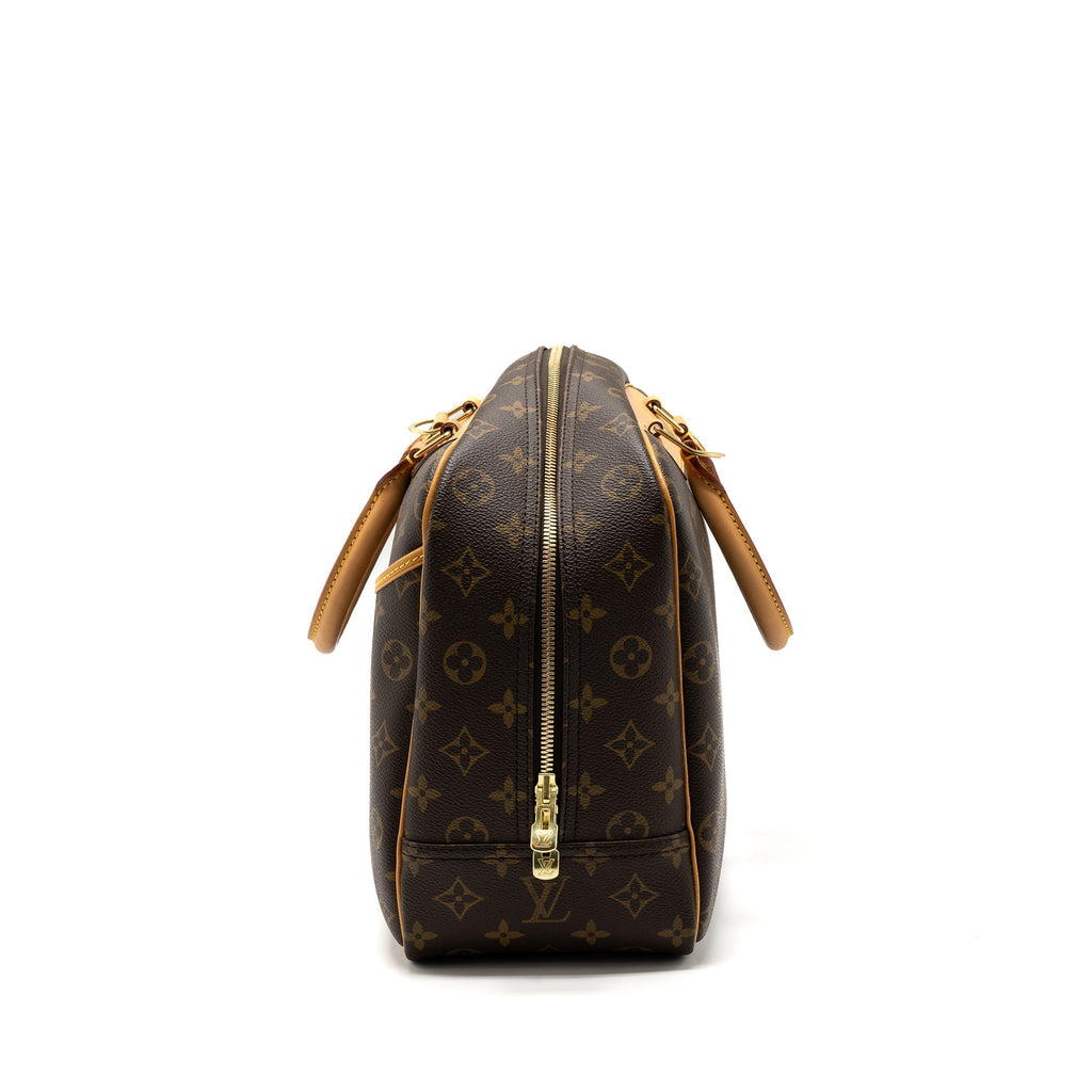 louis-vuitton-small-luggage-bag-monogram-canvas-ghw-1