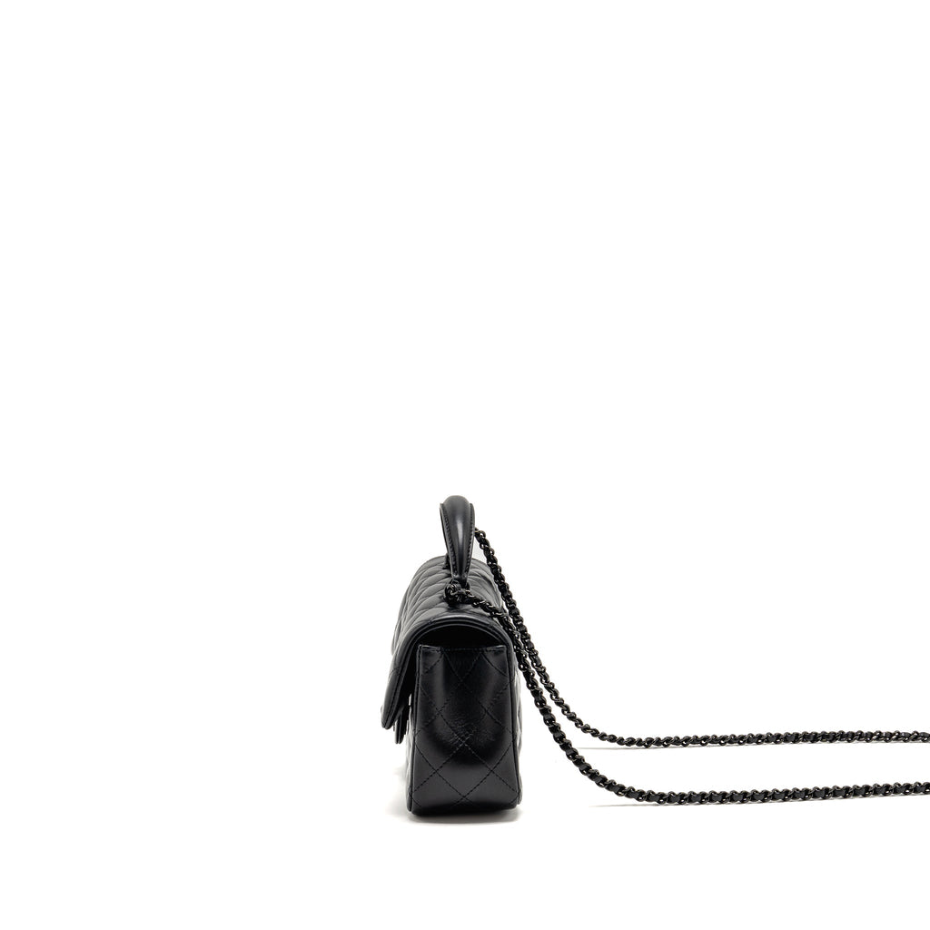 chanel-so-black