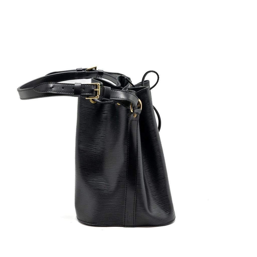 louis-vuitton-petit-noe-epi-leather-black-ghw