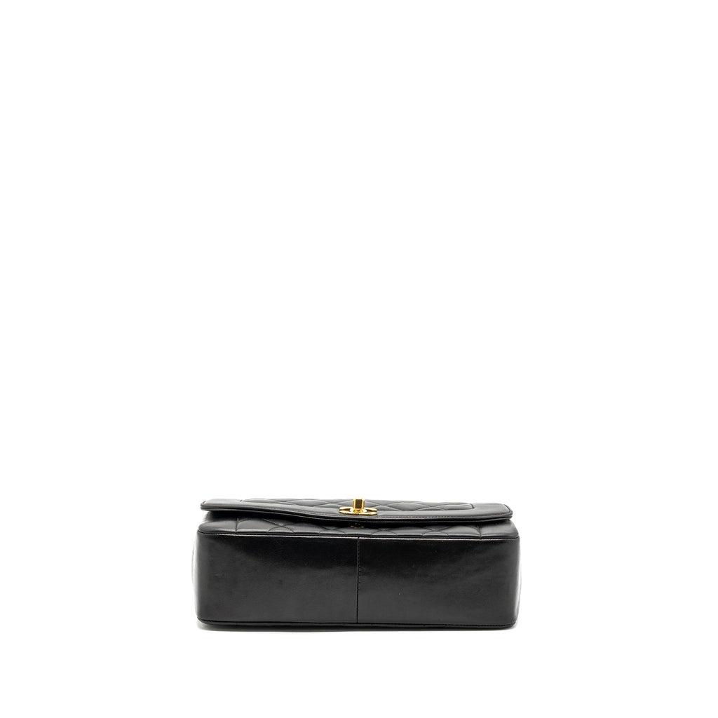 chanel-vintage-diana-flap-bag-lambskin-black-ghw