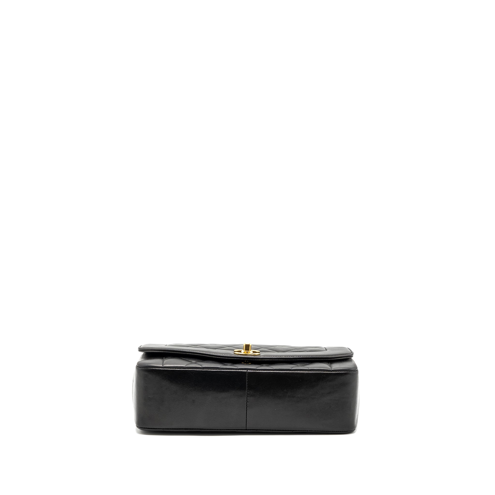 chanel-vintage-diana-flap-bag-lambskin-black-ghw
