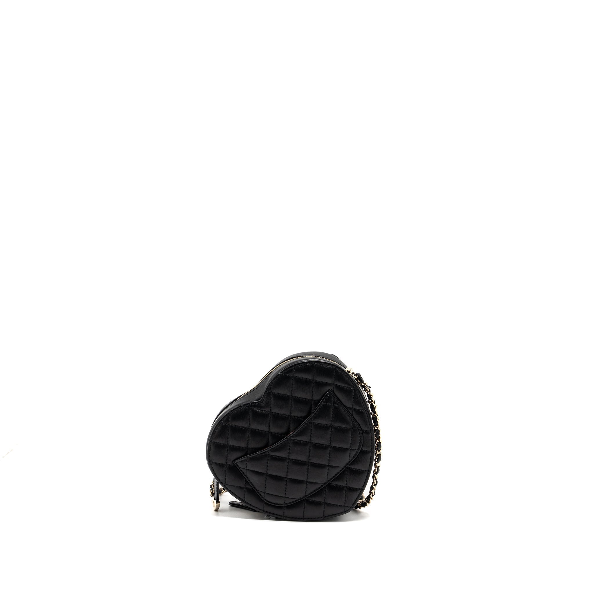 chanel-22s-heart-bag-lambskin-black-lghw-microchip-2