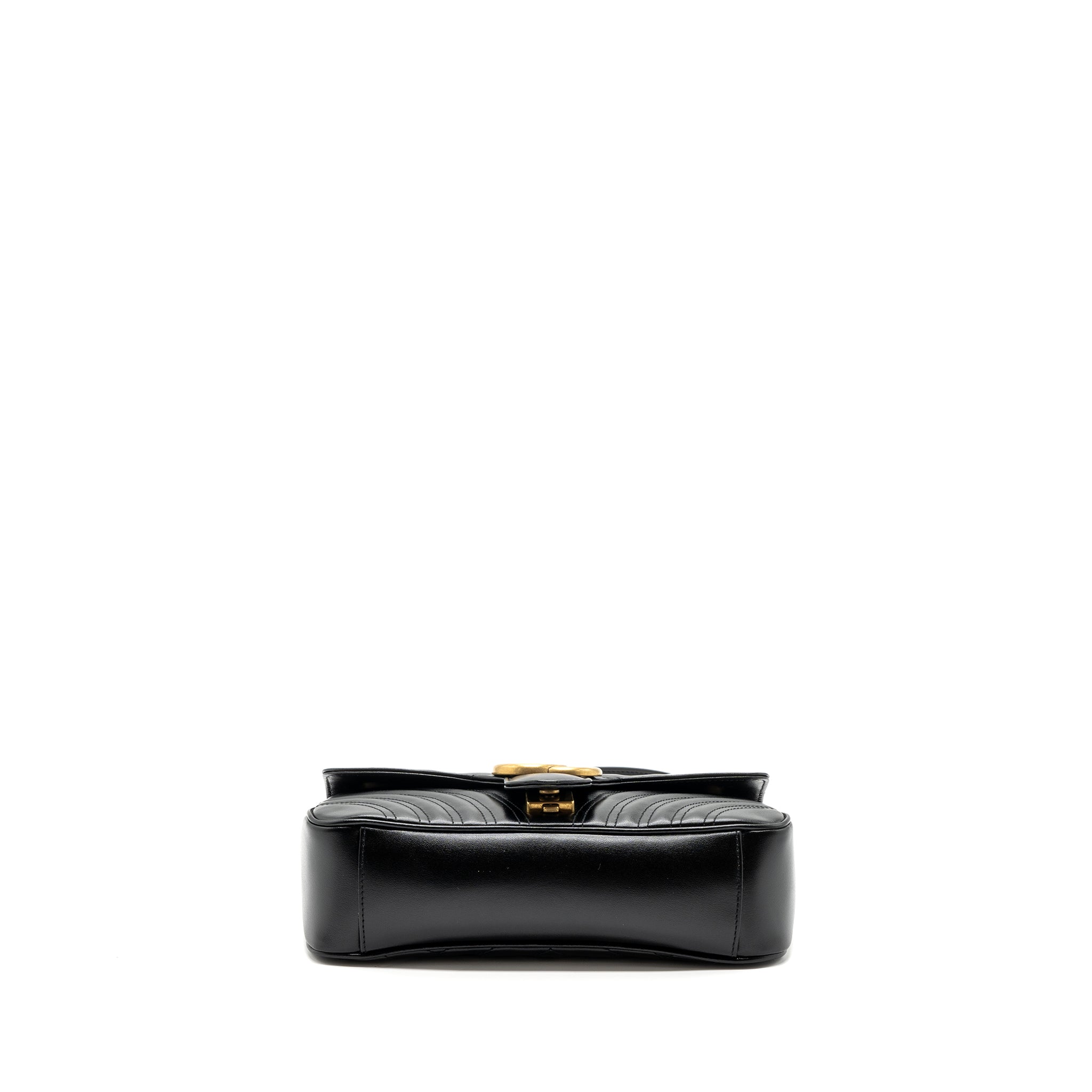 gucci-small-marmont-bag-calfskin-black-ghw
