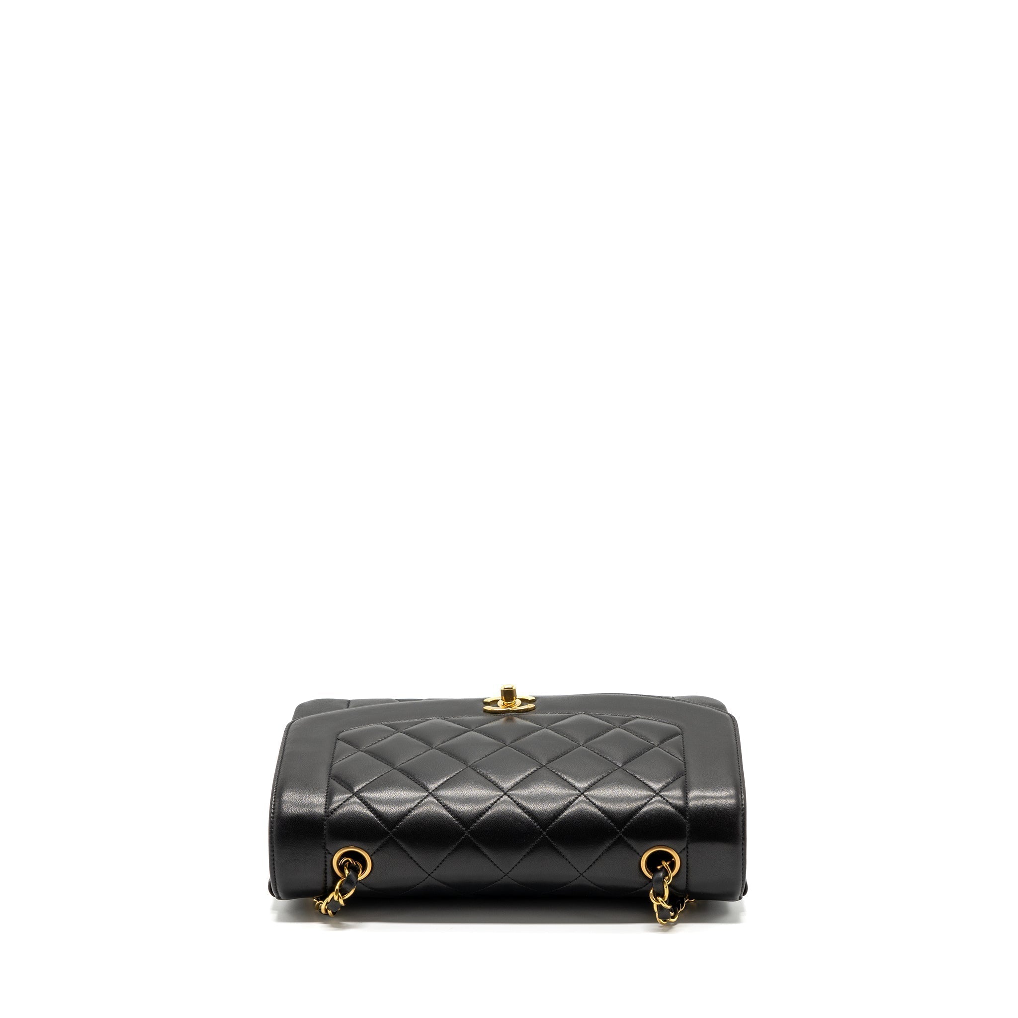 chanel-vintage-diana-flap-bag-lambskin-black-ghw